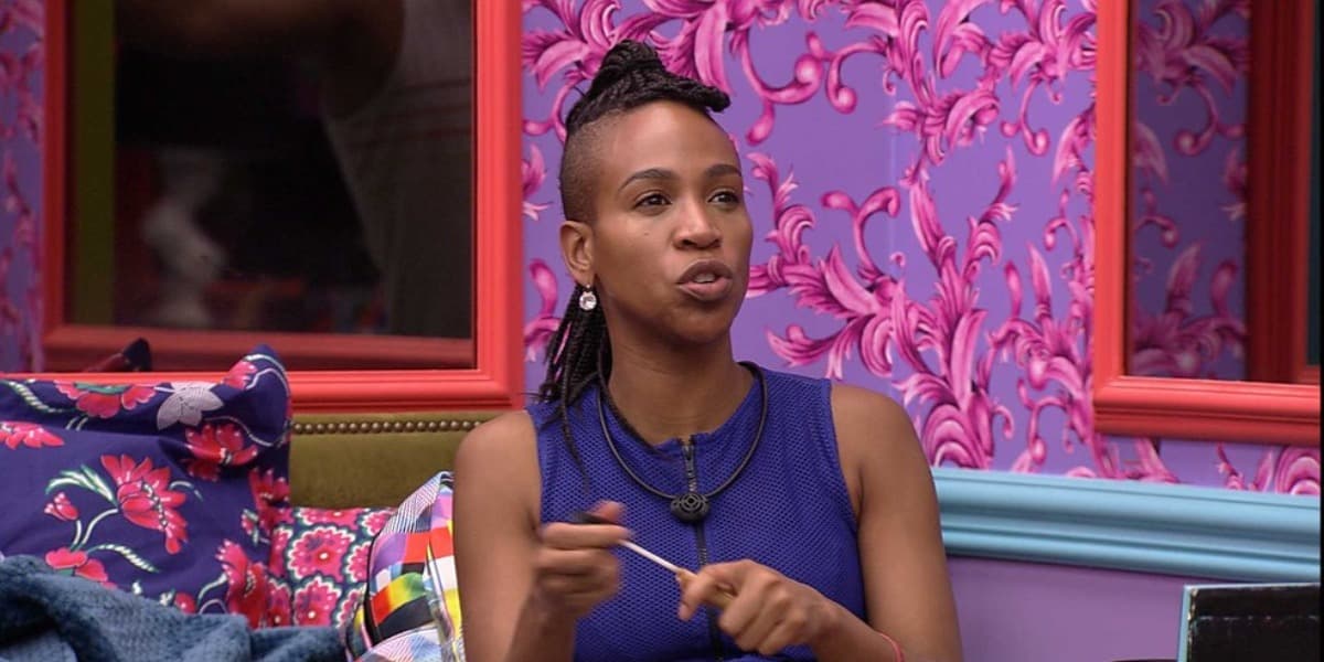 Karol Conká muda suas atitudes com Lucas no BBB21 (Foto: Reprodução) Karol Conká muda suas atitudes com Lucas no BBB21 (Foto: Reprodução)