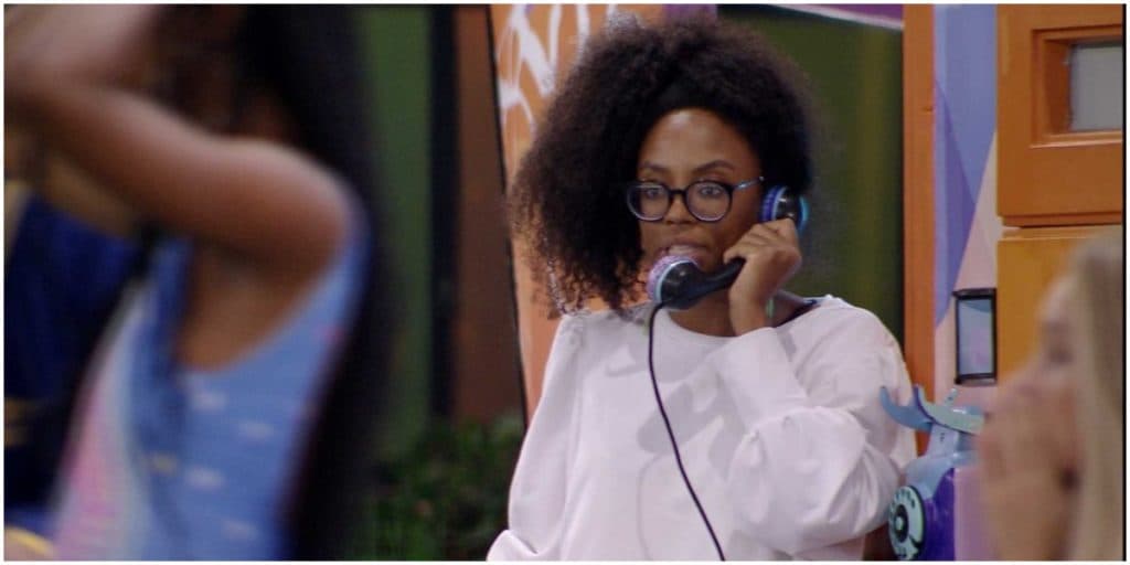 BBB21: Lumena atende o Big Fone às pressas e cai em trote, mas não desiste: "Eu vou continuar aqui''