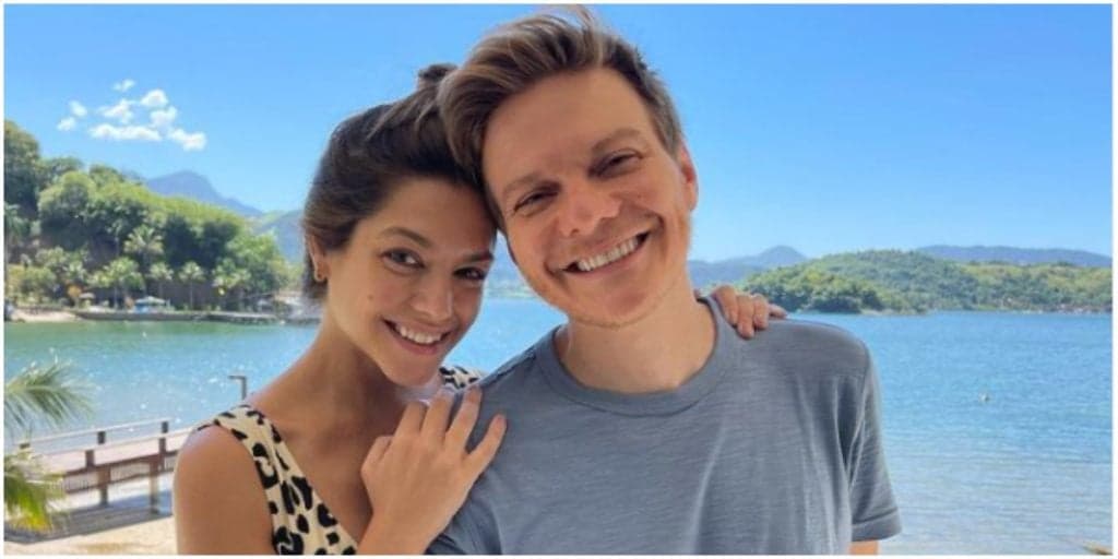 Thais Fersoza, após notícia de fim com Michel Teló, desabafa sobre não precisar de homem para ser feliz: "Completa"