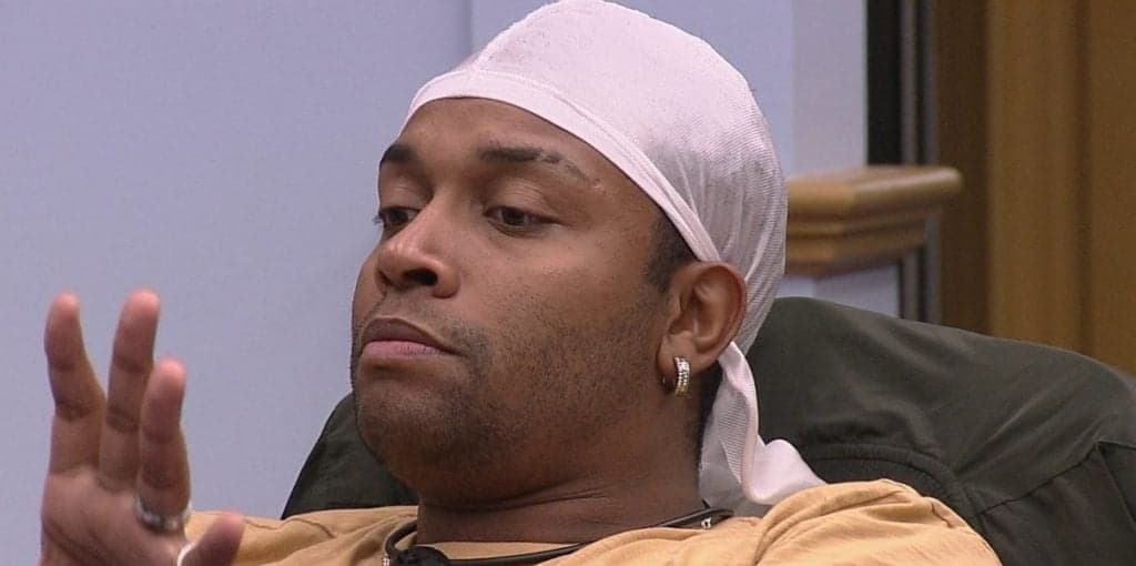 Nego Di expõe manipulação no BBB21 e acusa Globo de favorecer alguns participantes: "Fo**** que tem contrato''