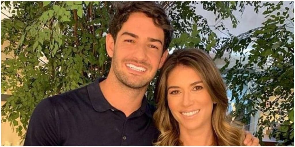 Diante de separação forçada, Rebeca Abravanel reaparece e expõe desfecho de casamento com Pato: "Após 2 anos"