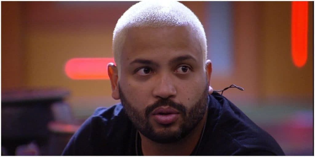Projota se revolta com Caio no BBB21 e faz ameaça brutal: "Tirar um por um"
