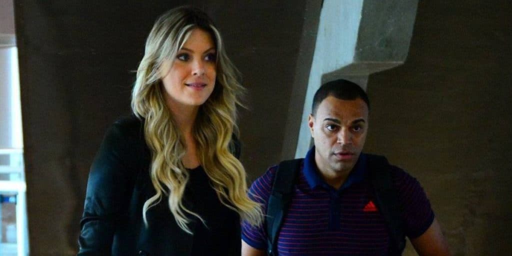 Renata Fan, resgatada de ambulância da Band, dá fim em humilhação de Denilson e escala novo comentarista: "Definitivo"
