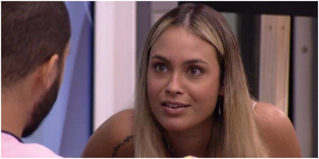 Sarah detona Carla Díaz após traição no BBB21 e detona: "Ela merece"