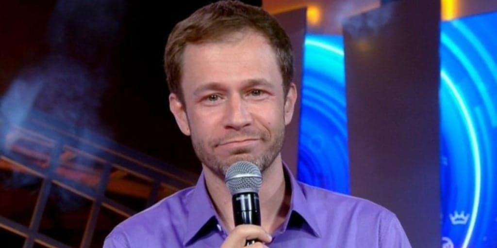 Tiago Leifert manda recado arrasador a Pocah no BBB21, massacra e deixa sister frustrada: "Não joga"