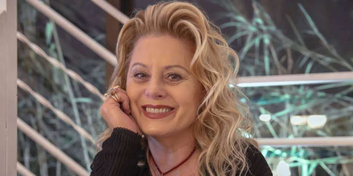 Vera Fischer divulga foto da filha sem roupa e bomba (Foto: Reprodução) Vera Fischer divulga foto da filha sem roupa e bomba (Foto: Reprodução)