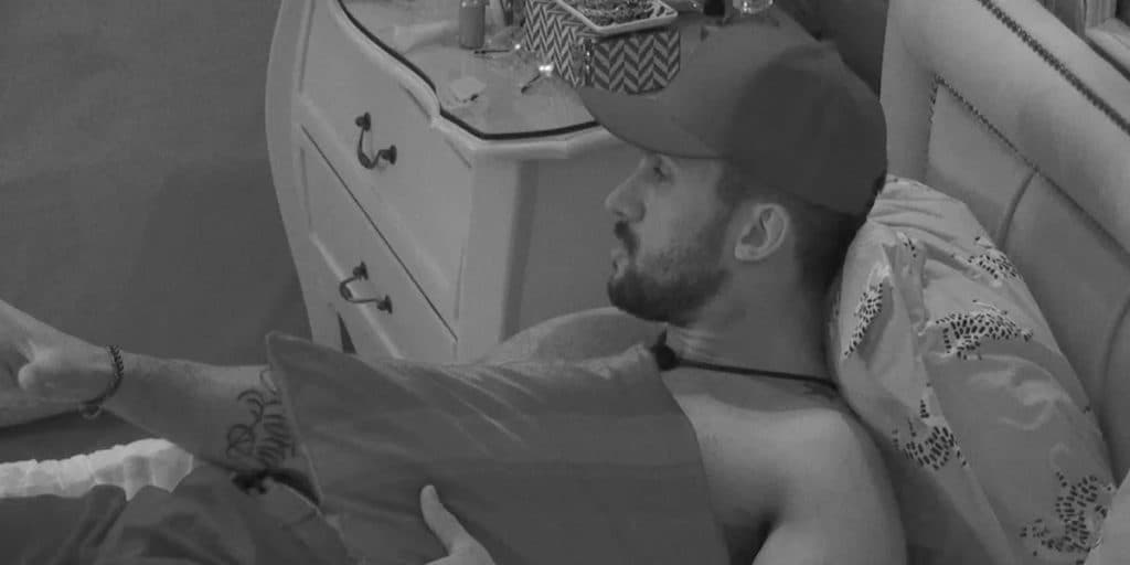 BBB21: Arthur tem conversa séria com Carla Diaz e decide se afastar da atriz: "Não quero"