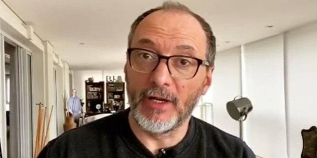 Britto Jr. escandaliza em vídeo e confirma: “Eu cometi um crime e estou preparado para me entregar à polícia”