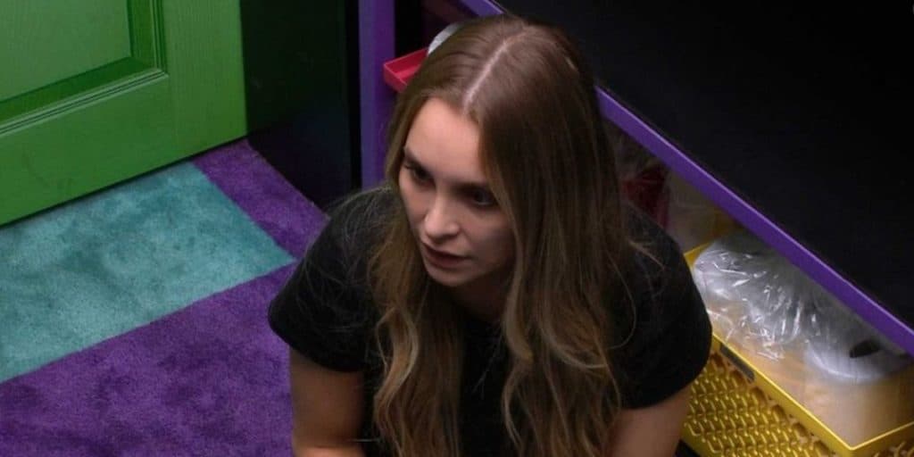 BBB21: Carla Diaz quebra o silêncio e assume que pedido de namoro para Arthur faz parte de estratégia