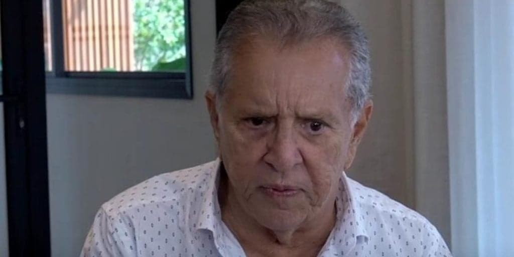 Carlos Alberto passa por exames em SP, descobre doença na cabeça e notícia causa desespero: “Luto”