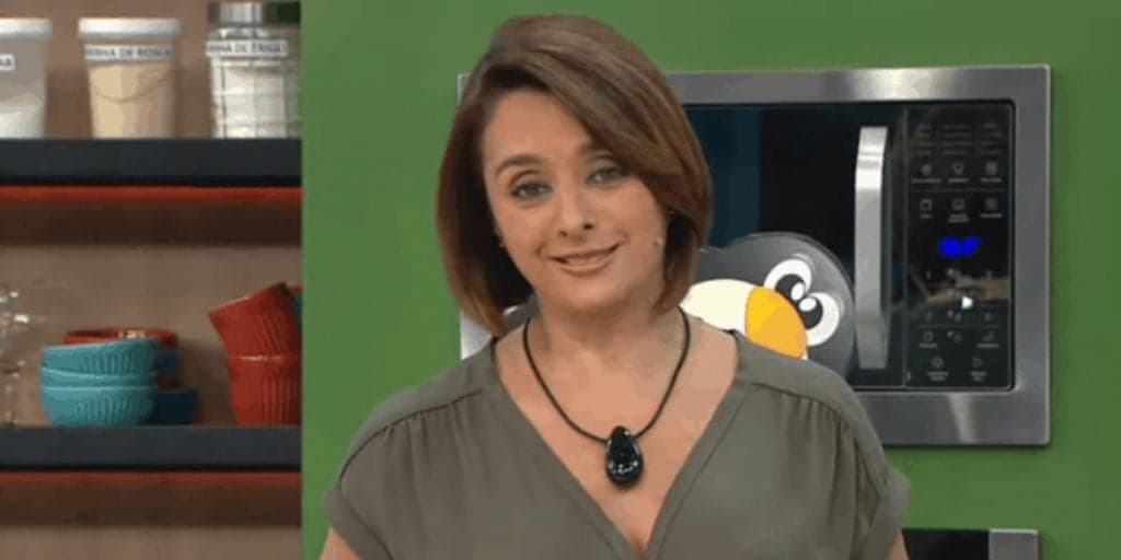Por problemas de conexão, Catia Fonseca deixa comando do Melhor da Tarde