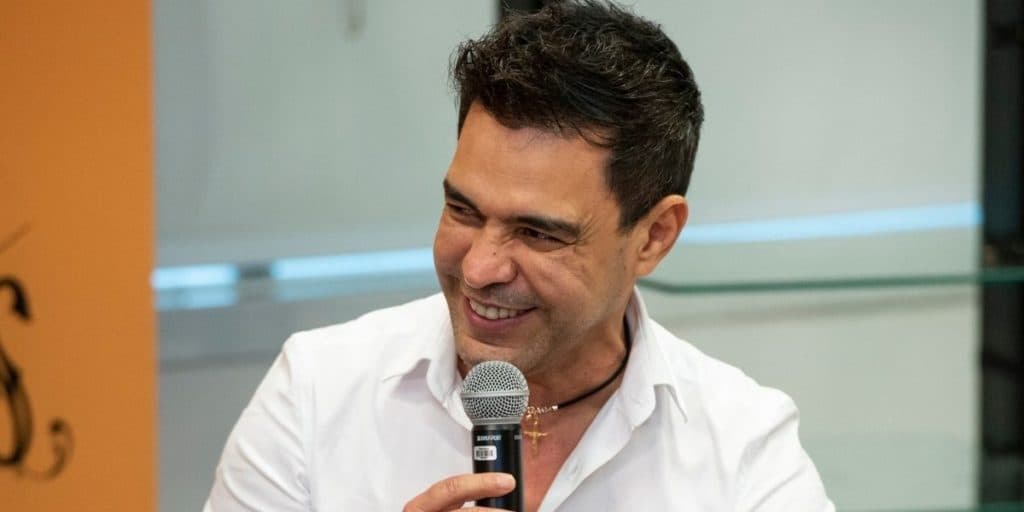 Zezé Di Camargo, após ter flagra de Graciele e confirmar separação, desaba em anúncio: "Não brinque com a sorte"