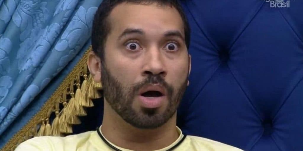 Globo coloca ex-BBB de volta na casa do BBB21 e brothers ficam estarrecidos: "Eu não acredito"