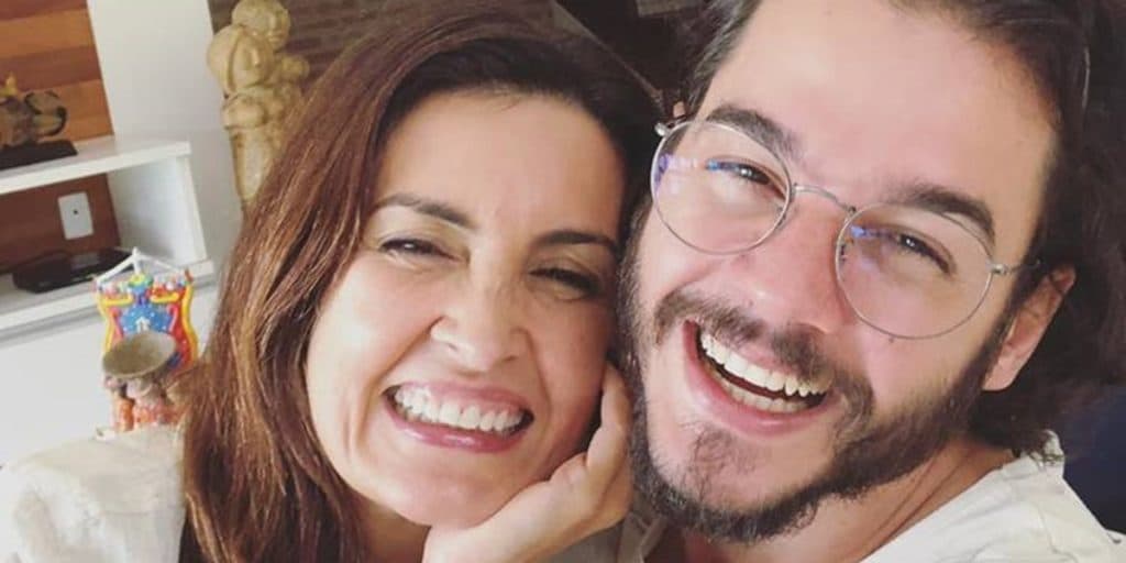 Fátima Bernardes, após separação, é confrontada publicamente e detona verdade na cara de Túlio: “Mulher madura”