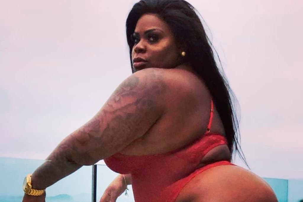 Jojo Todynho perde a vergonha, escandaliza e revela maratona de sexo após A Fazenda: "Foi 12 horas de surra de pic@"