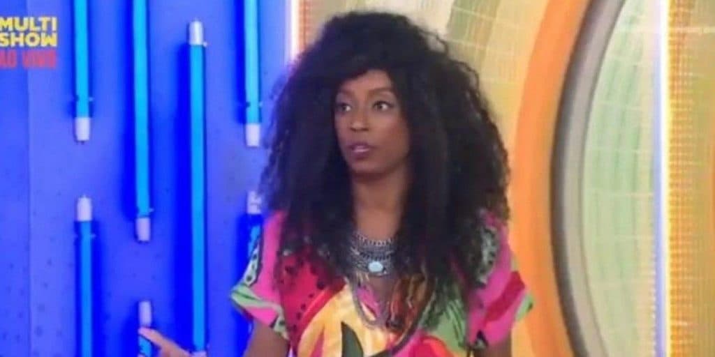 Lumena vê máscara de Projota cair após a sua eliminação e se surpreende com declaração do cantor: "Bom saber"