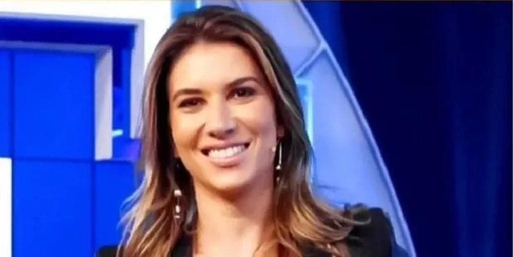 Rebeca Abravanel, após ter gravidez exposta, surge com criança em vídeo e anuncia: "Rebequinha"