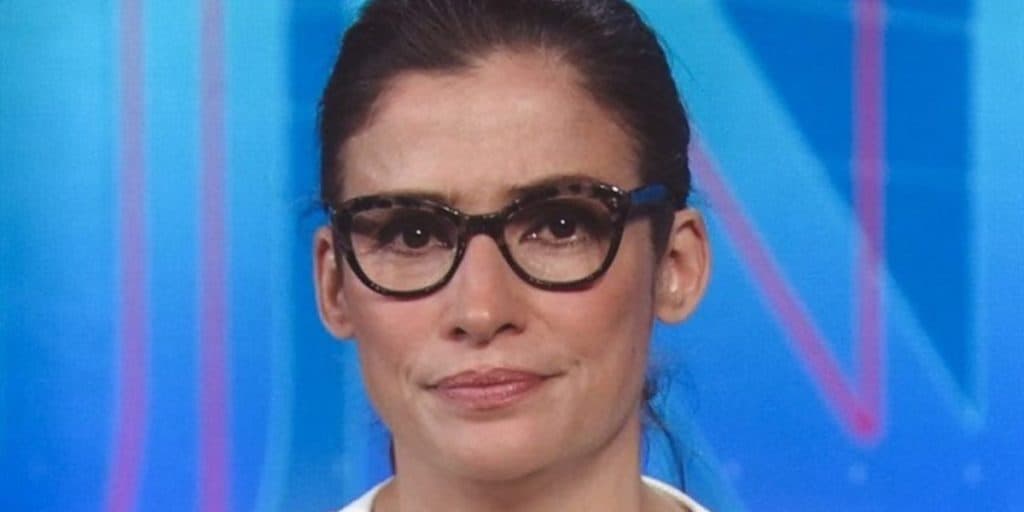Após quase chorar diante do Brasil, Renata Vasconcellos quebra o silêncio e expõe o que sofre no JN: “Não sou robô”