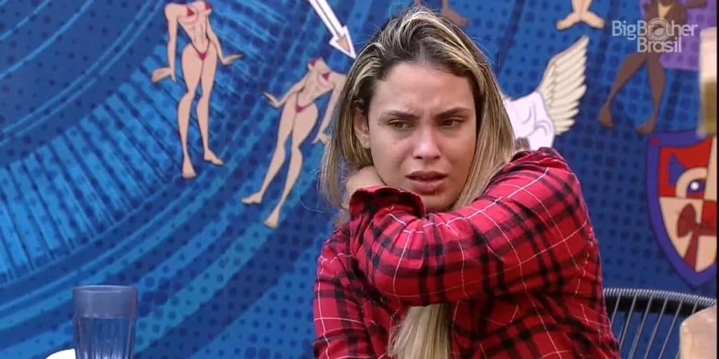 Sarah some no BBB21 e causa desespero em Gilberto que começa a gritar pela casa: "Cadê?"