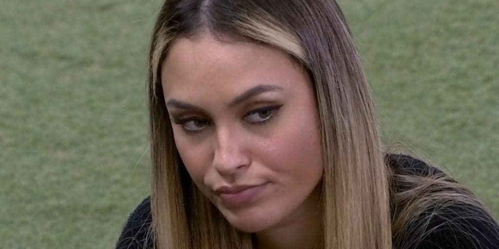 Sarah faz média com Rodolffo no BBB21, após polêmica, e expõe Gilberto e João: "Negócios de gays"