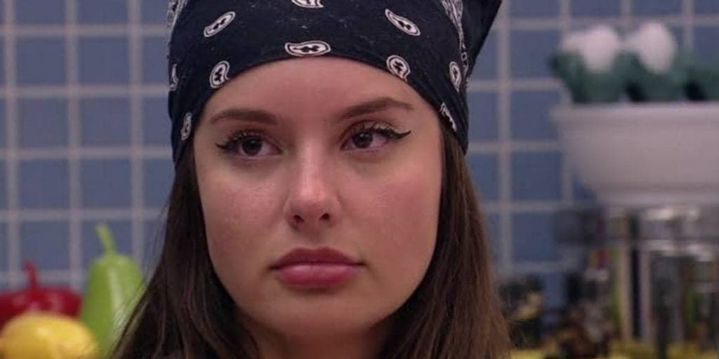 BBB 21: Thaís tem crise de ciúmes ao ver Fiuk e Sarah próximos e detona sister: "Ela fica forçando"