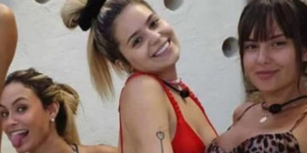 Viih Tube e Thais se unem para massacrar Sarah no BBB21, detonam jogo duplo e youtuber dispara: "Essa cobra"