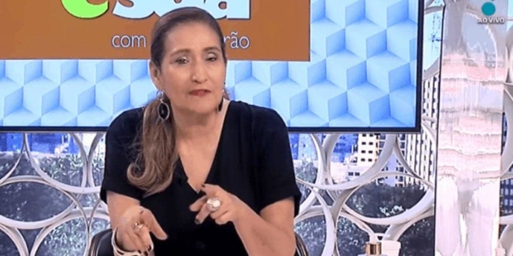 Sonia Abrão abre programa às pressas enfurecida, massacra famosa ao vivo e explode às câmeras: "Vai te catar"