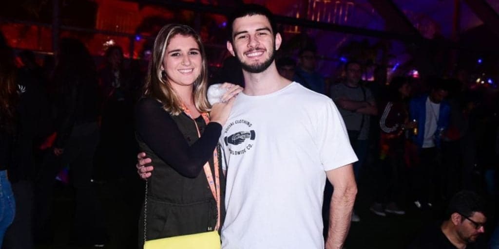 Nora de Fátima Bernardes escandaliza e expõe filho da apresentadora após ele assumir ao Brasil: “Foram 4 anos”