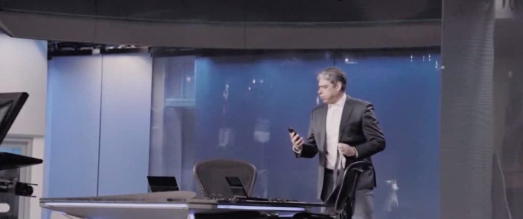 William Bonner após implorar por demissão da Globo, confirma o fim no JN e emissora decreta: "Não volta mais"