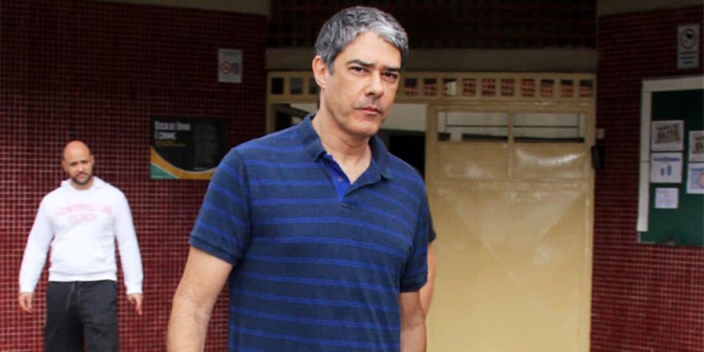 Esposa de William Bonner entra em desespero dentro de avião, apresentador se envolve e motivo é exposto