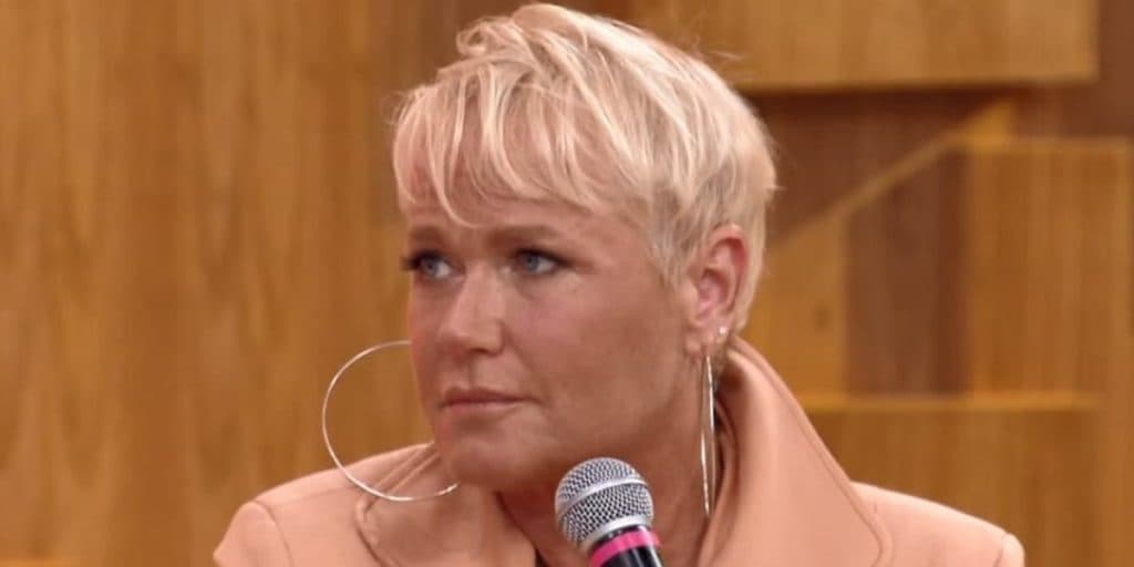 Xuxa, após ser anunciada no SBT, confirma briga com Ratinho e detona: “Não é de hoje”