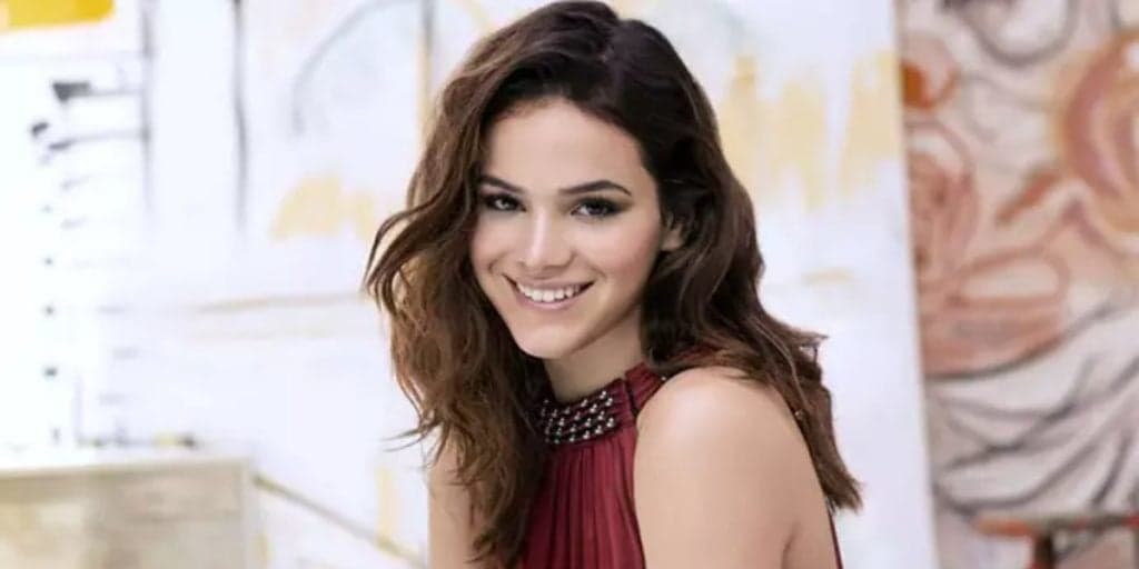 Bruna Marquezine, após expor partes íntimas, é pega no pulo do gato com novo amor e relação é exposta