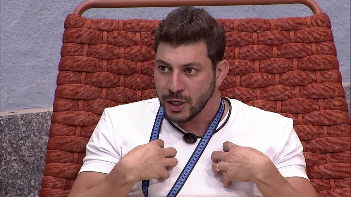 Caio volta a falar de Juliette no BBB21 (Foto: Reprodução) Caio volta a falar de Juliette no BBB21 (Foto: Reprodução)