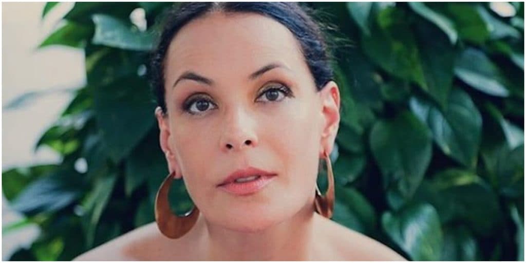 Carolina Ferraz, desmascarada e com saída da Record anunciada, desabafa: "Tenho ataques"