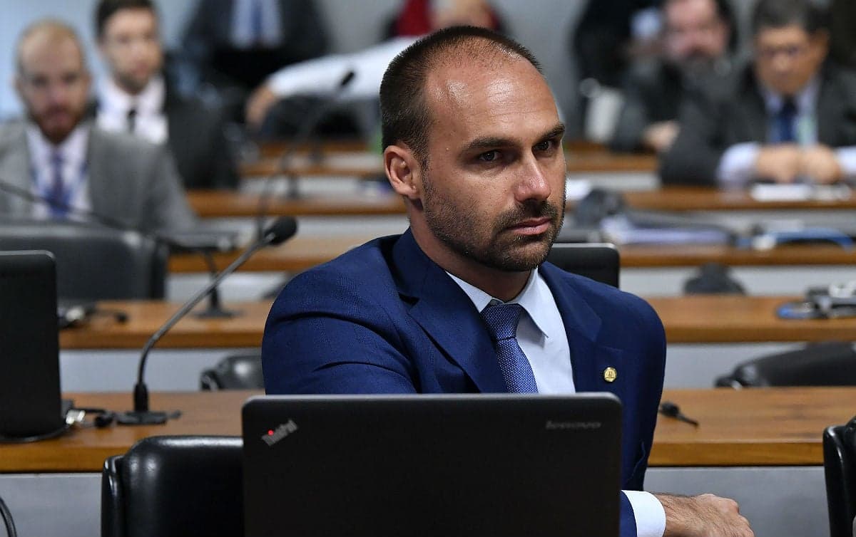 Eduardo Bolsonaro (Foto: Jane de Araújo/Agência Senado) Lula