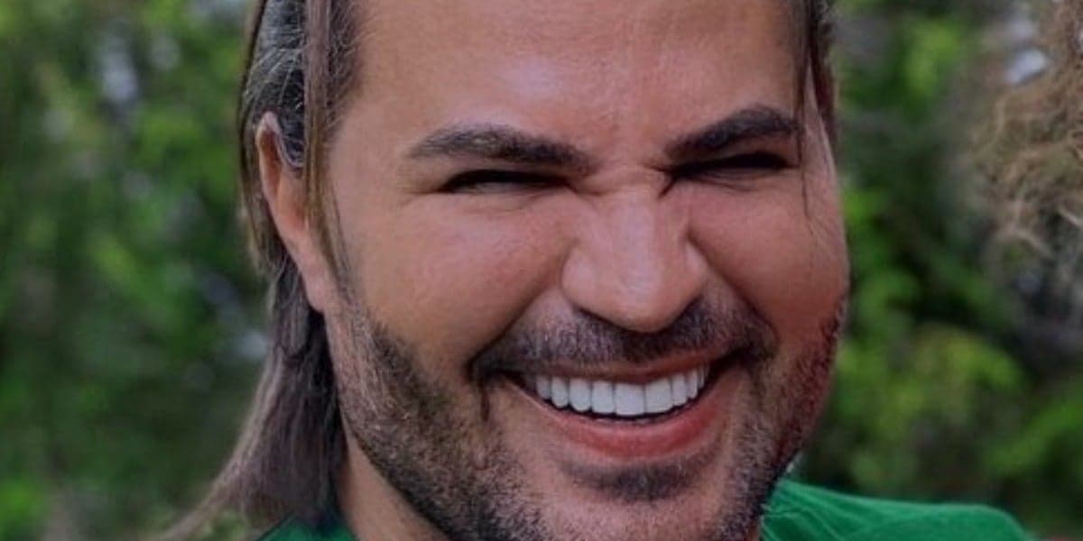 Eduardo Costa participou do "The Noite", do SBT (Foto: Reprodução/Instagram)