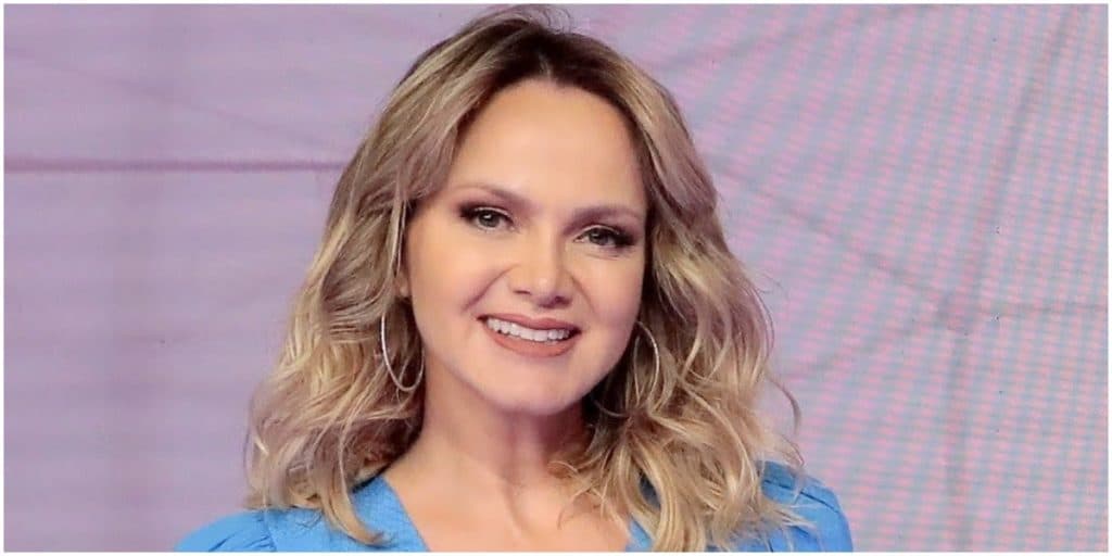 Eliana eleva temperatura com clique bem ousado, exibe corpão e arranca elogios: "Sentir livre e leve"