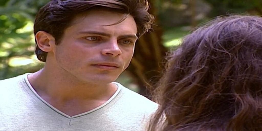 Laços de Família: Fred arrisca tudo, faz declaração de amor, mas Capitu o tripudia