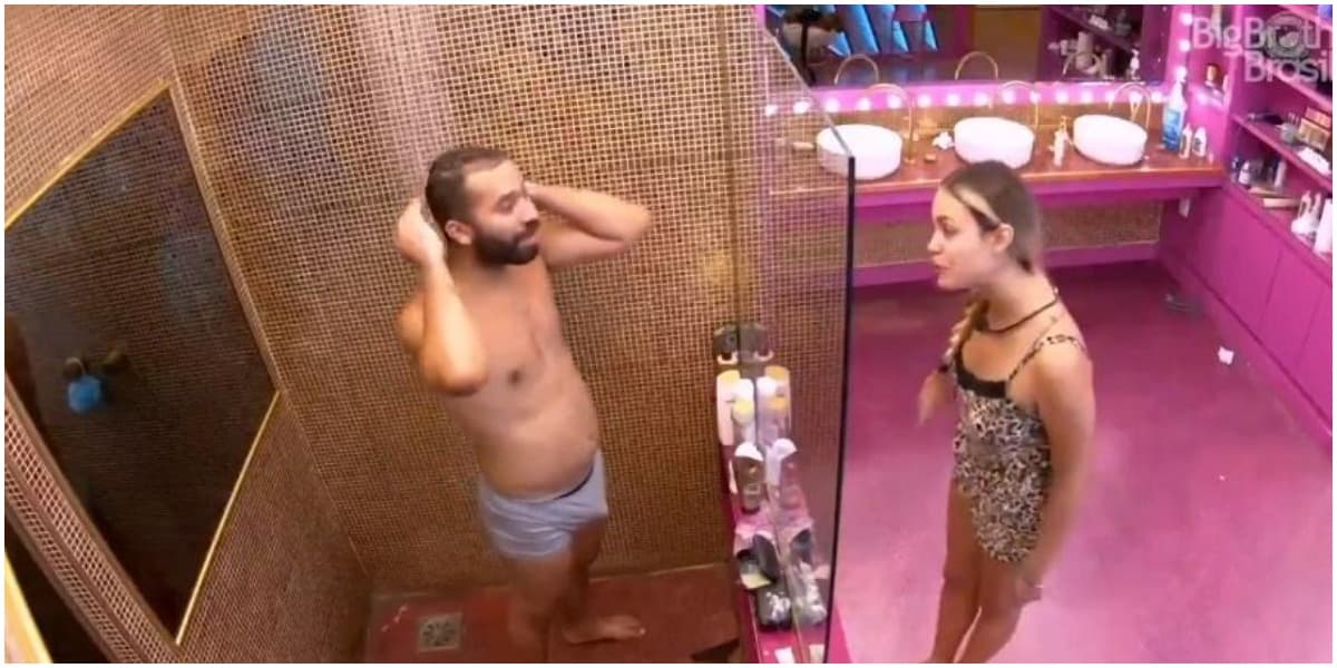 Gilbertorto, confessou para Sarah que está apaixonado e quer engatar um relacionamento com ex-brother Gilbertorto, confessou para Sarah que está apaixonado e quer engatar um relacionamento com ex-brother
