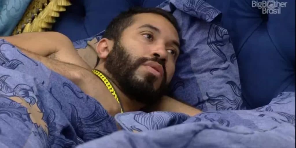Gil estraçalha Juliette no BBB21, destrói sister pelas costas e manda a real: "Falsa do caralh*"