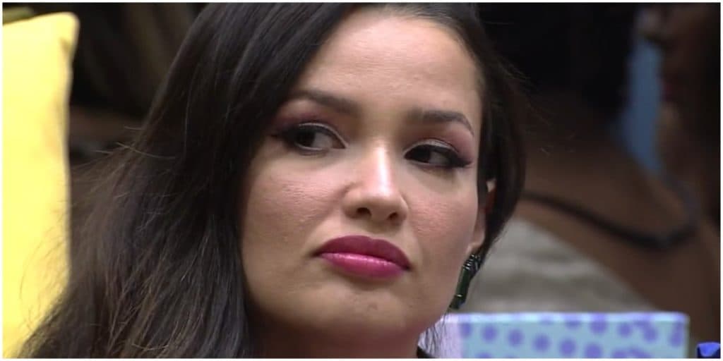 BBB21: Juliette fala de amizade com brother, revela suas intenções e declara: "Queria ficar com ele, mas não posso"