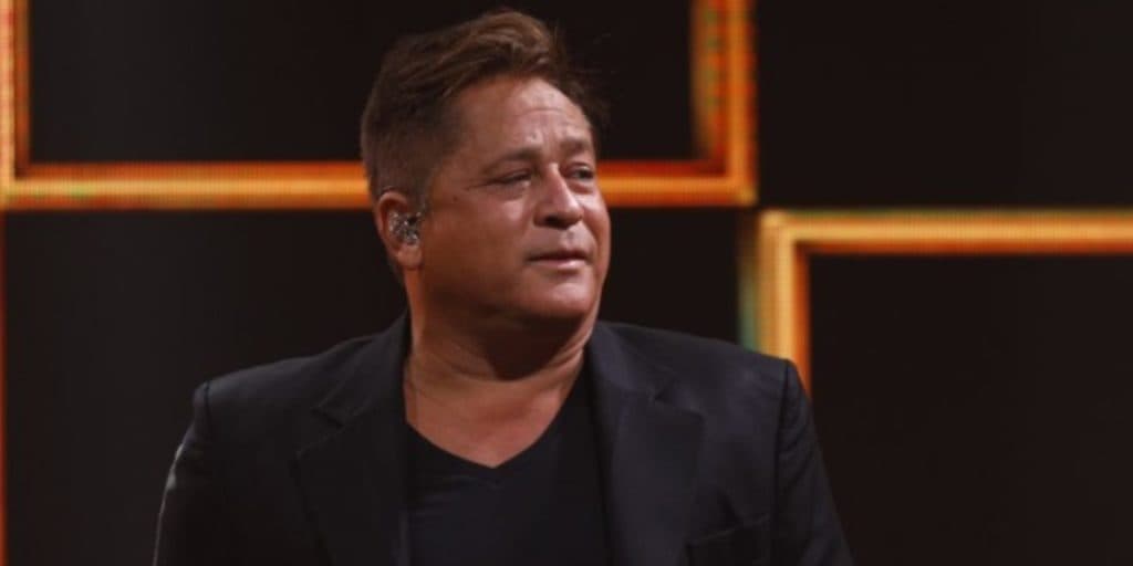 Leonardo encara vício que corrói o corpo e vê morte dentro de casa com mulher chorando: "Desfigurado"
