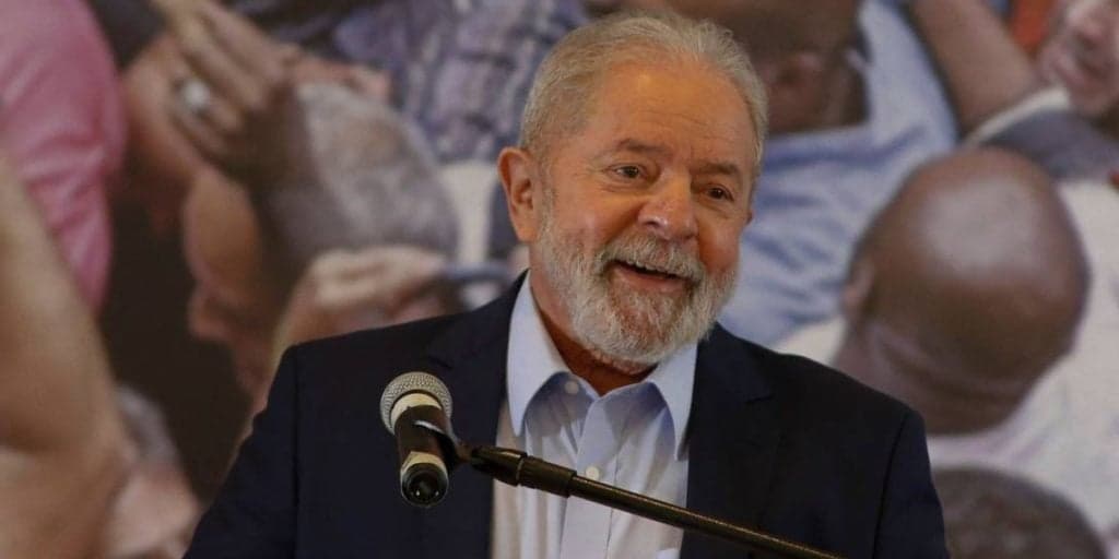 Lula, em briga pela presidência do Brasil, é rejeitado pelo povão com 44,9% do gosto popular