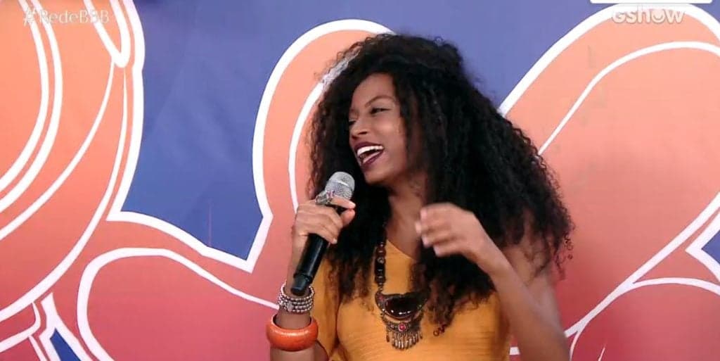 Lumena do BBB21 descobre música feita em sua homenagem e reação dela é impagável