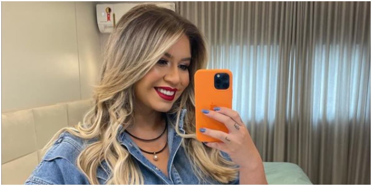 Marília Mendonça usou as redes sociais para expor um acidente doméstico (Foto: Reprodução)