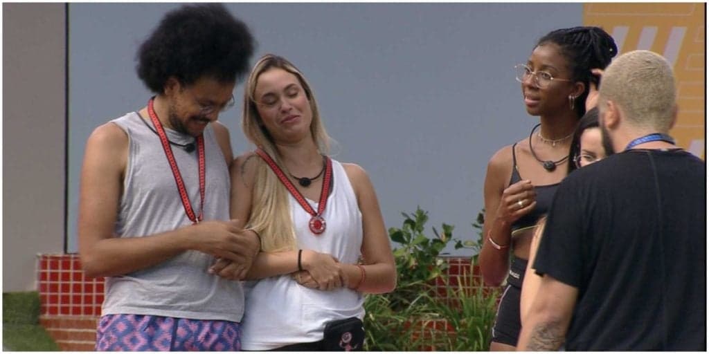 BBB21: Projota, o novo anjo da semana, comemora a conquista e manda Sarah e João Luiz para o castigo do monstro