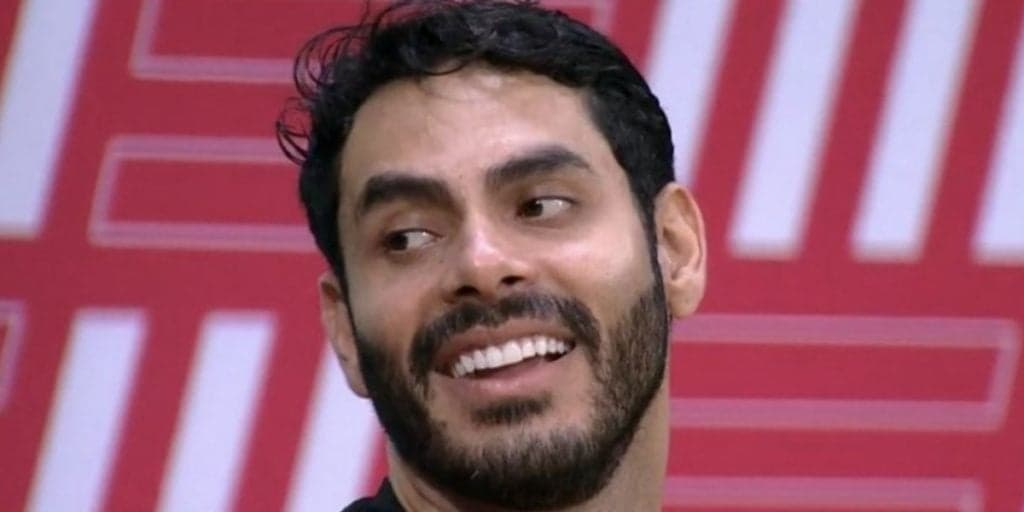 Rodolffo perde a linha, faz xixi nas calças no BBB21 e segue firme na Prova do Líder: "Nojento"