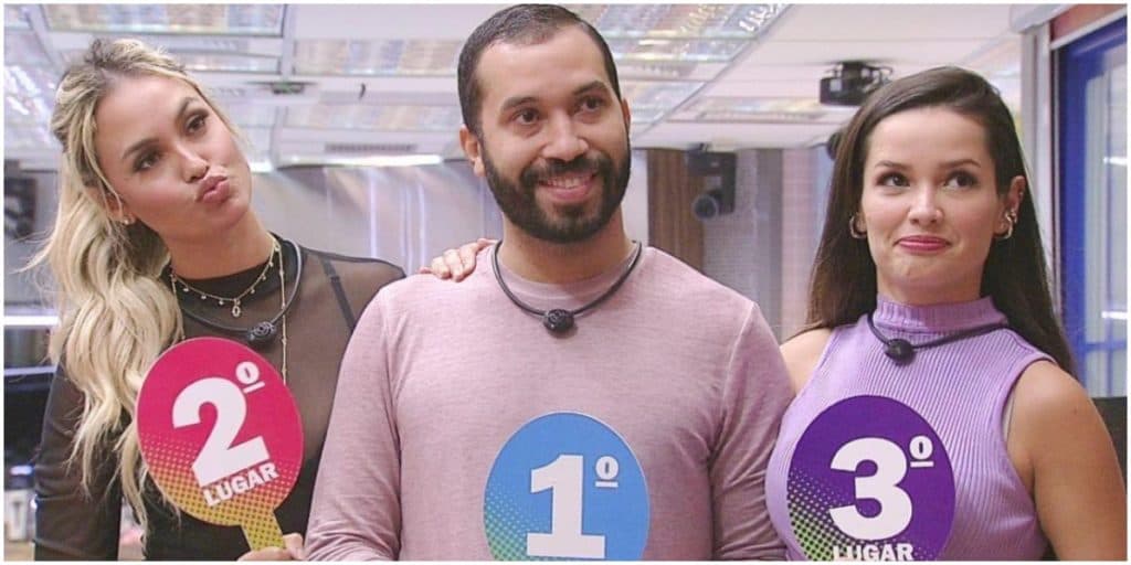 Sarah e Gilberto planejam paredão de Juliette, defendem Arthur e disparam: "Muito ranço"