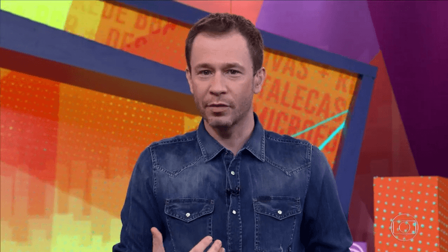 BBB21: Tiago Leifert expõe Carla Diaz ao vivo e escancara verdade ao público: "Irritando um pouco''