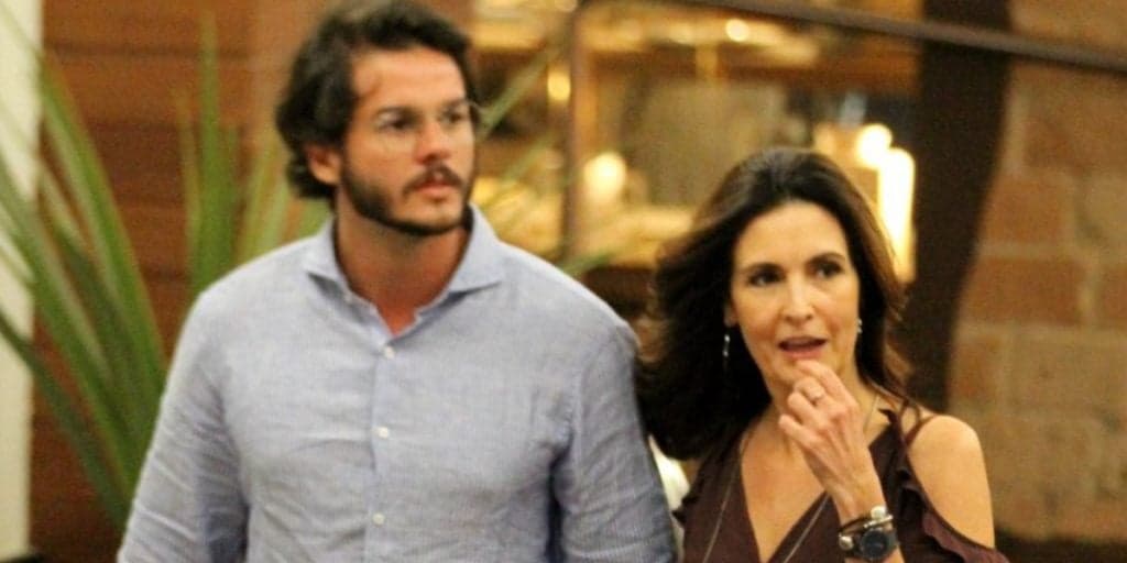 Namorado de Fátima Bernardes detona em anúncio após comunicado oficial: "Diz que ama, se joga, insiste no erro"